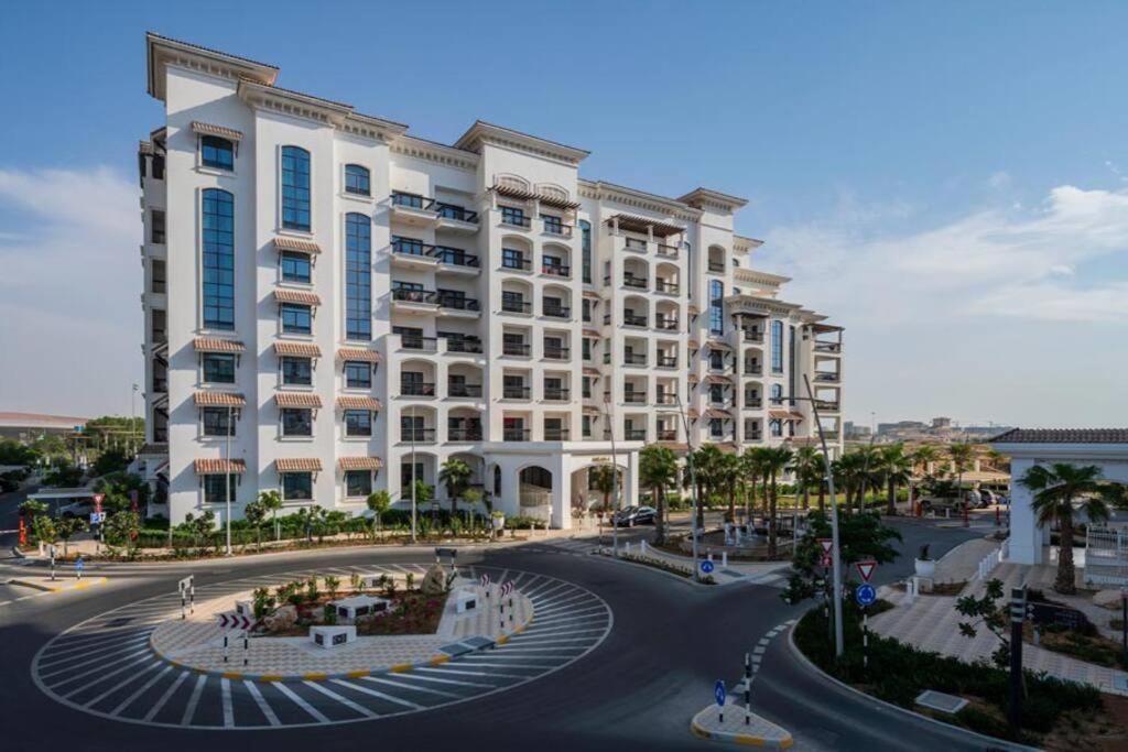 Yas Island Oasis Getaway 1br Amazon *