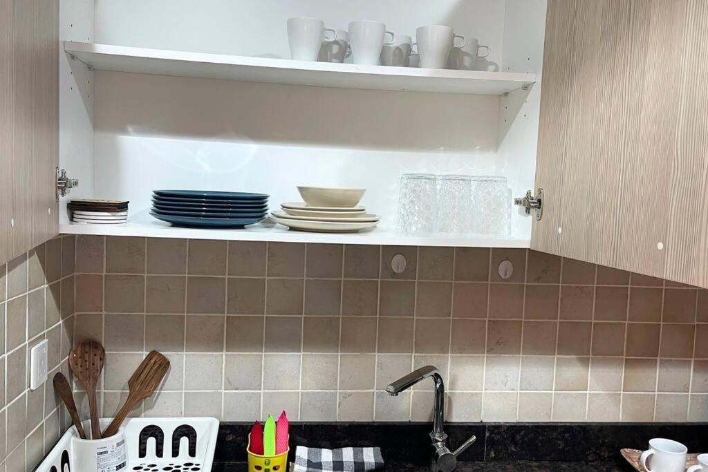 Yas Island Oasis Getaway 1br Amazon Apartment Abu Dhabi