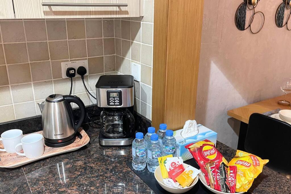 Apartment Yas Island Oasis Getaway 1br Amazon Abu Dhabi