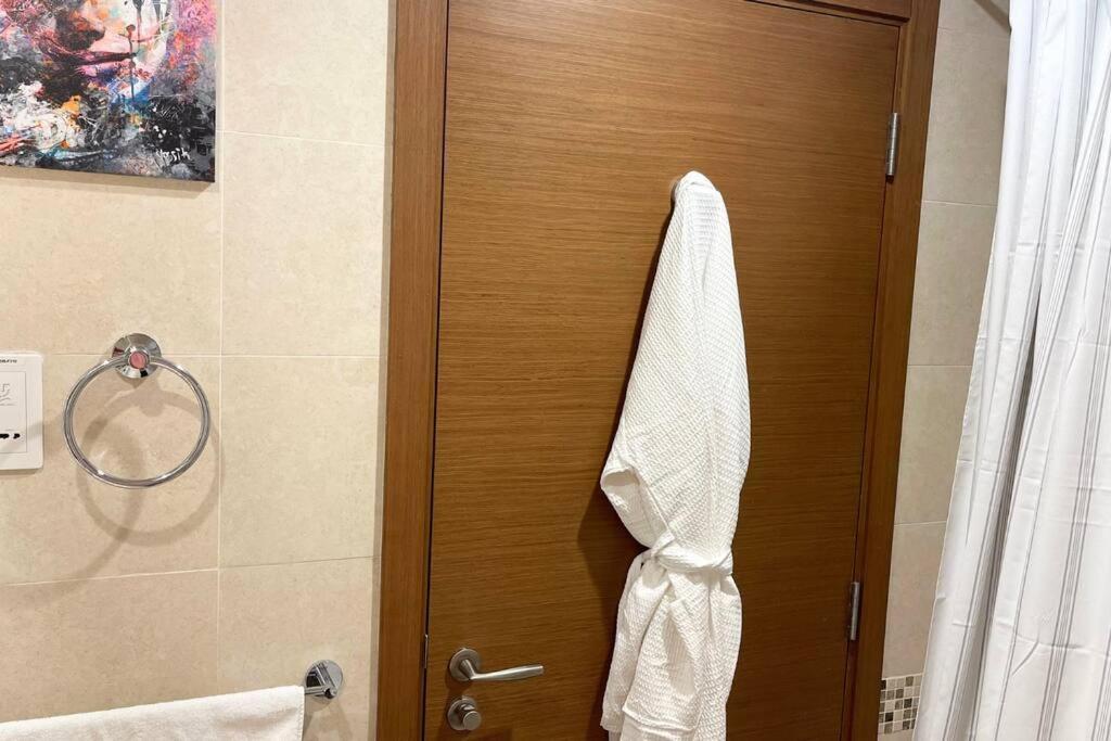 Yas Island Oasis Getaway 1br Amazon